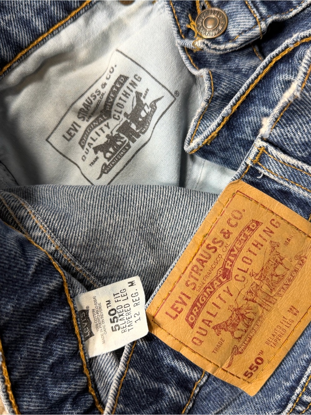 Vintage Levi's 550 Relaxed Fit size 12 women  100% cott